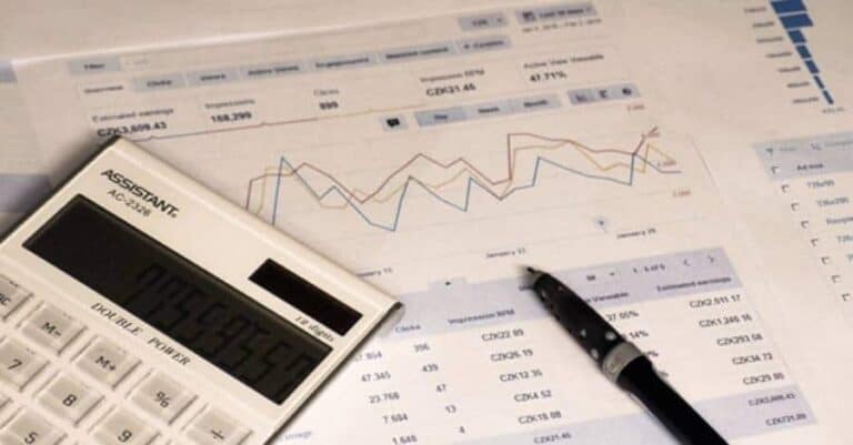 Como ser tornar um consultor financeiro autônomo